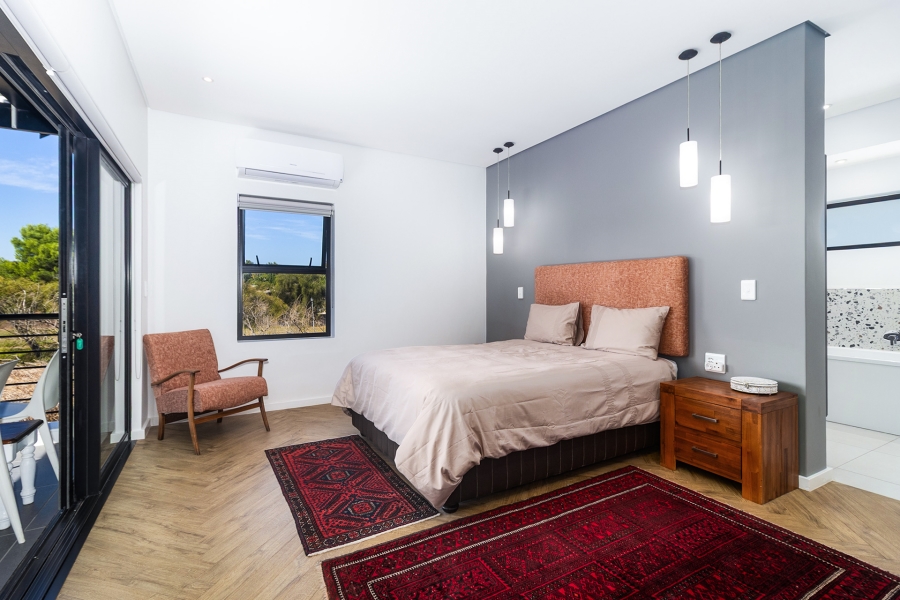 4 Bedroom Property for Sale in Tara Western Cape